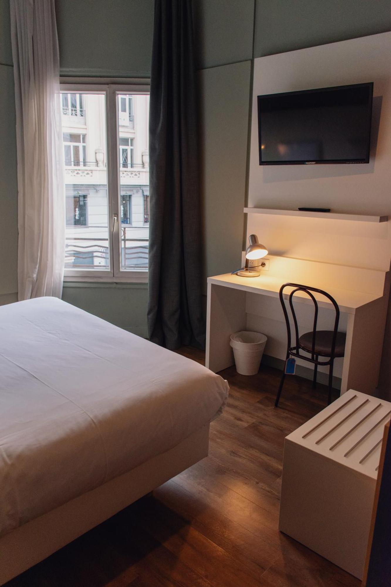 Greet Hotel Lille Gare Flandres - Groupe Accor Екстериор снимка